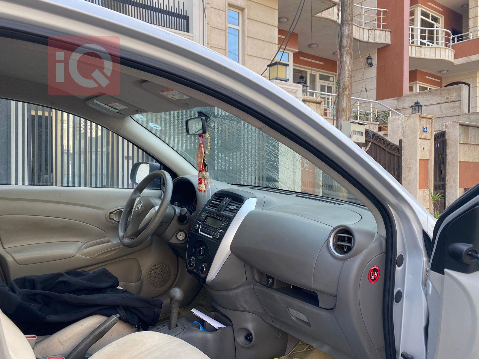 Nissan Sunny